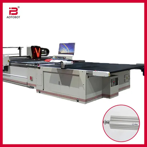 High Efficiency Straight Knife Electric Fabric Cutting Machine with Automatic Feeding